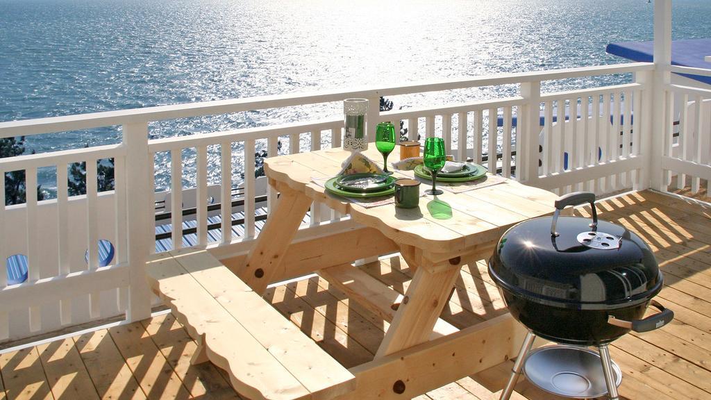 Blue & White Pension Namhae Ngoại thất bức ảnh