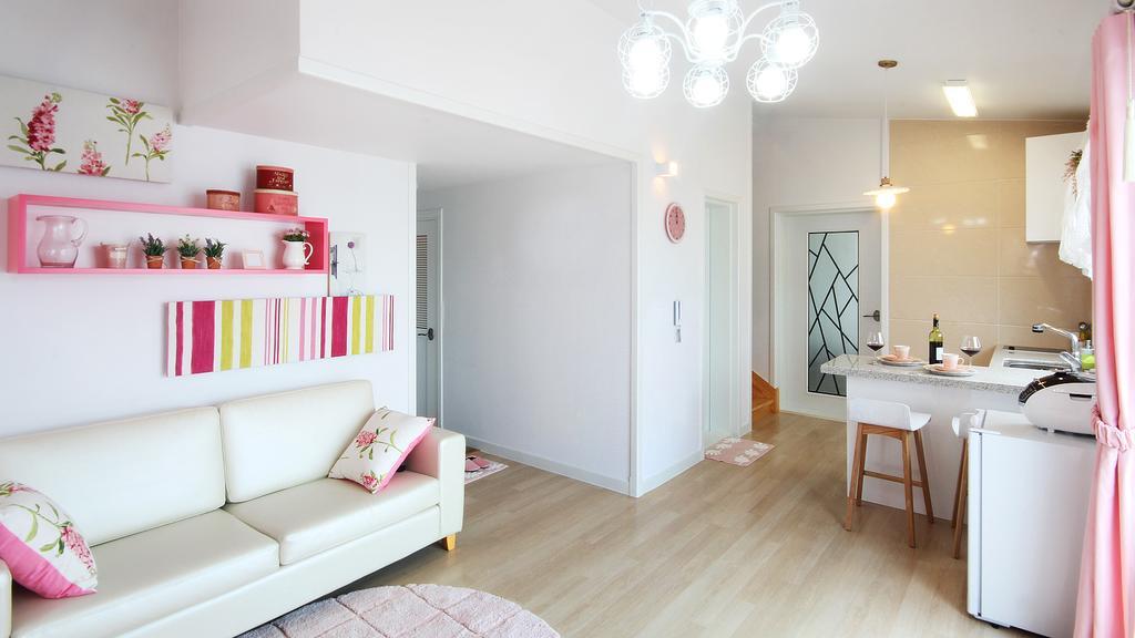 Blue & White Pension Namhae Ngoại thất bức ảnh